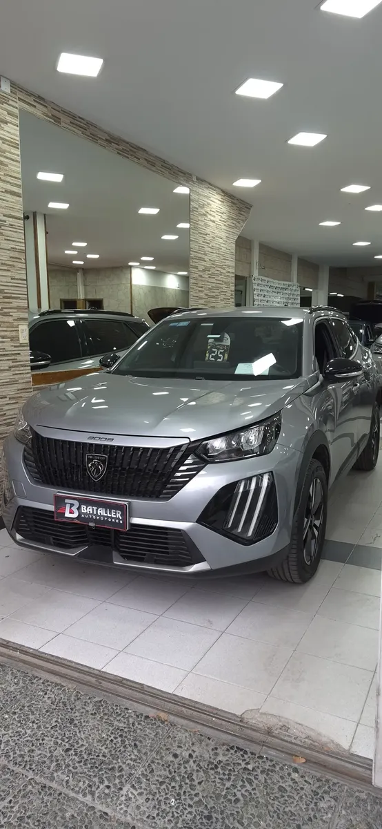 Peugeot 2008 1.0t Active Cvt
